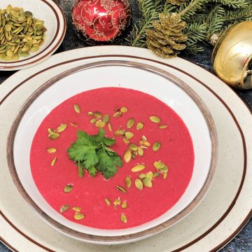 Creamy Beetroot Soup Main 11-Dec-20